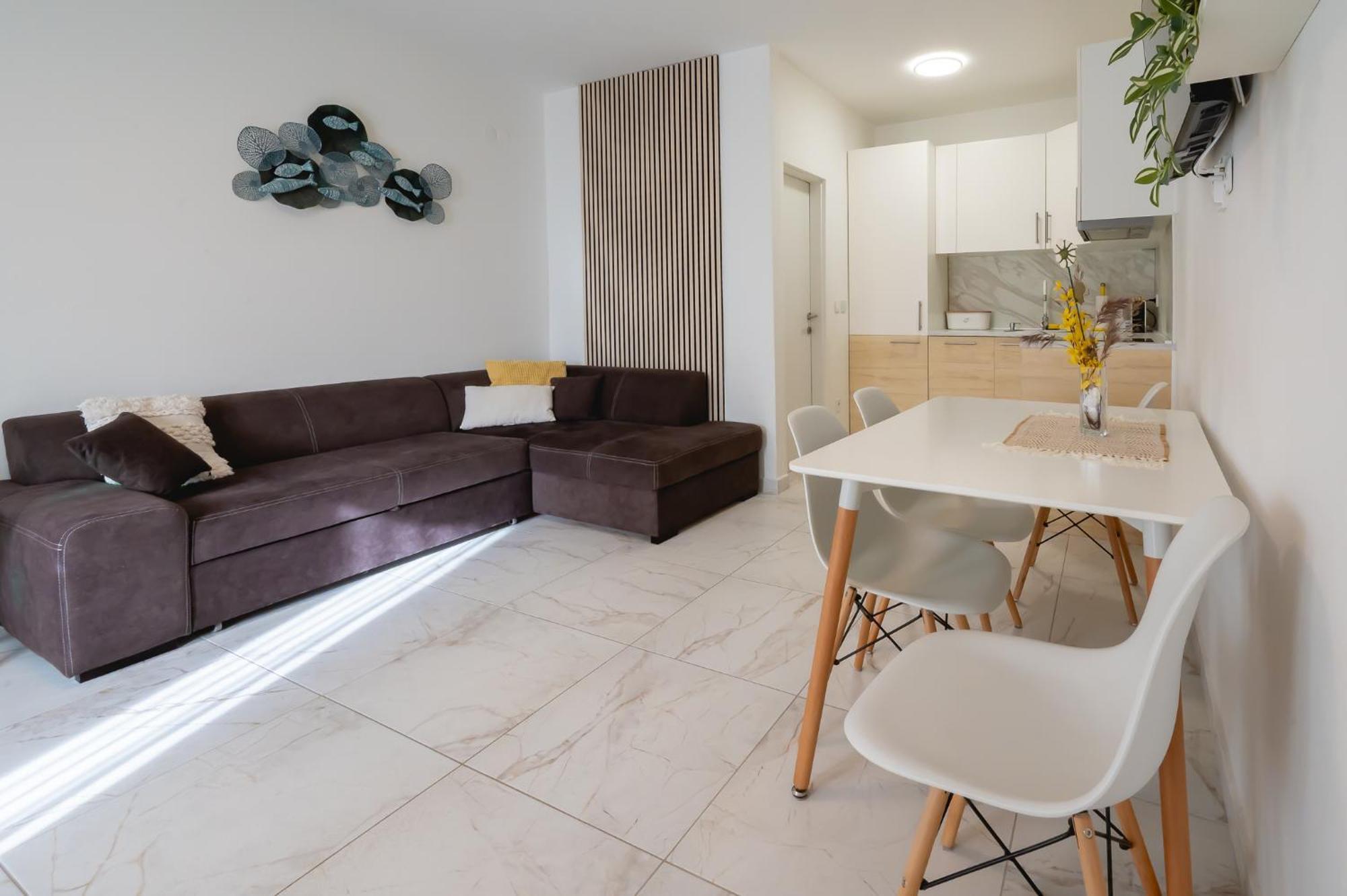 Locus Apartments Petrcane Eksteriør billede