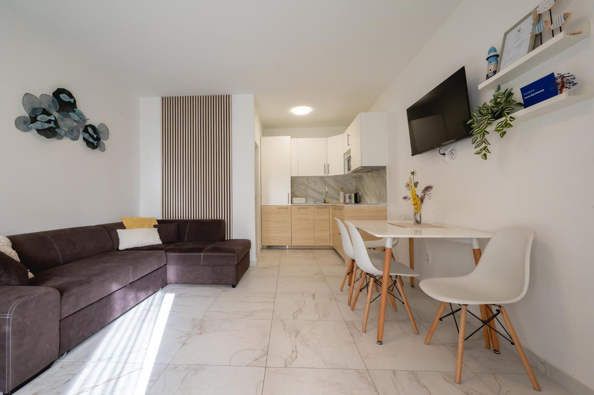 Locus Apartments Petrcane Eksteriør billede